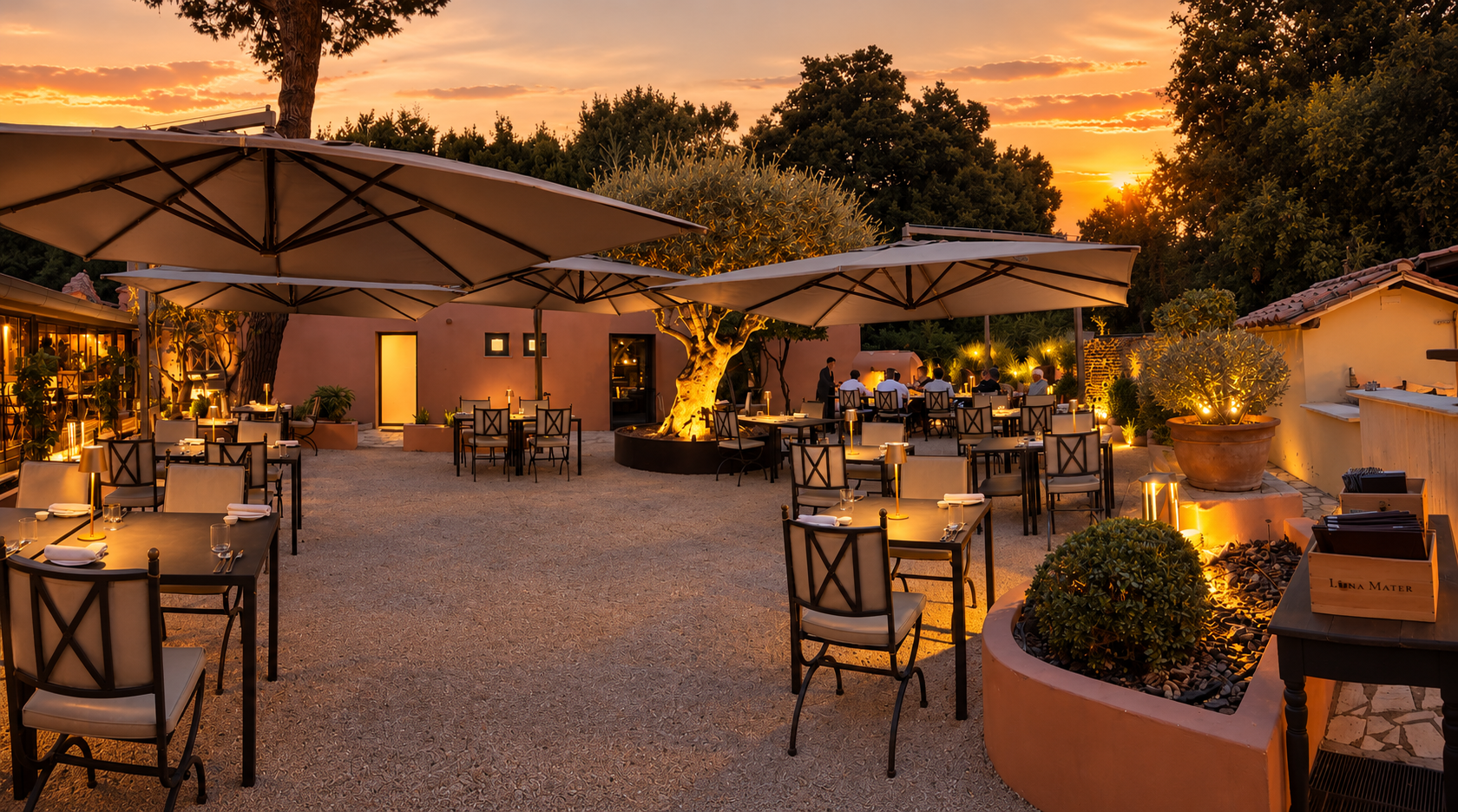 Tables surrounded by greenery in The Garden at Ristorante L'Archeologia